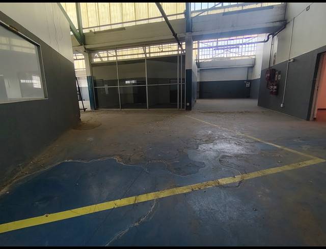 778M² WAREHOUSE TO LET IN STEELEDALE